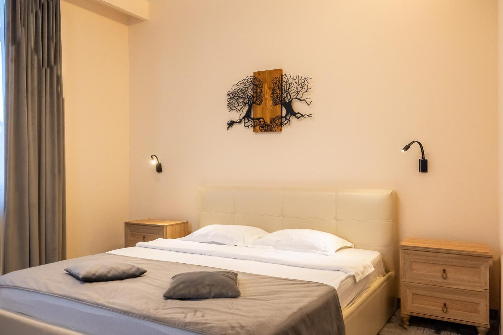 Pensiunea Floarea Soarelui Brasov Ngoại thất bức ảnh