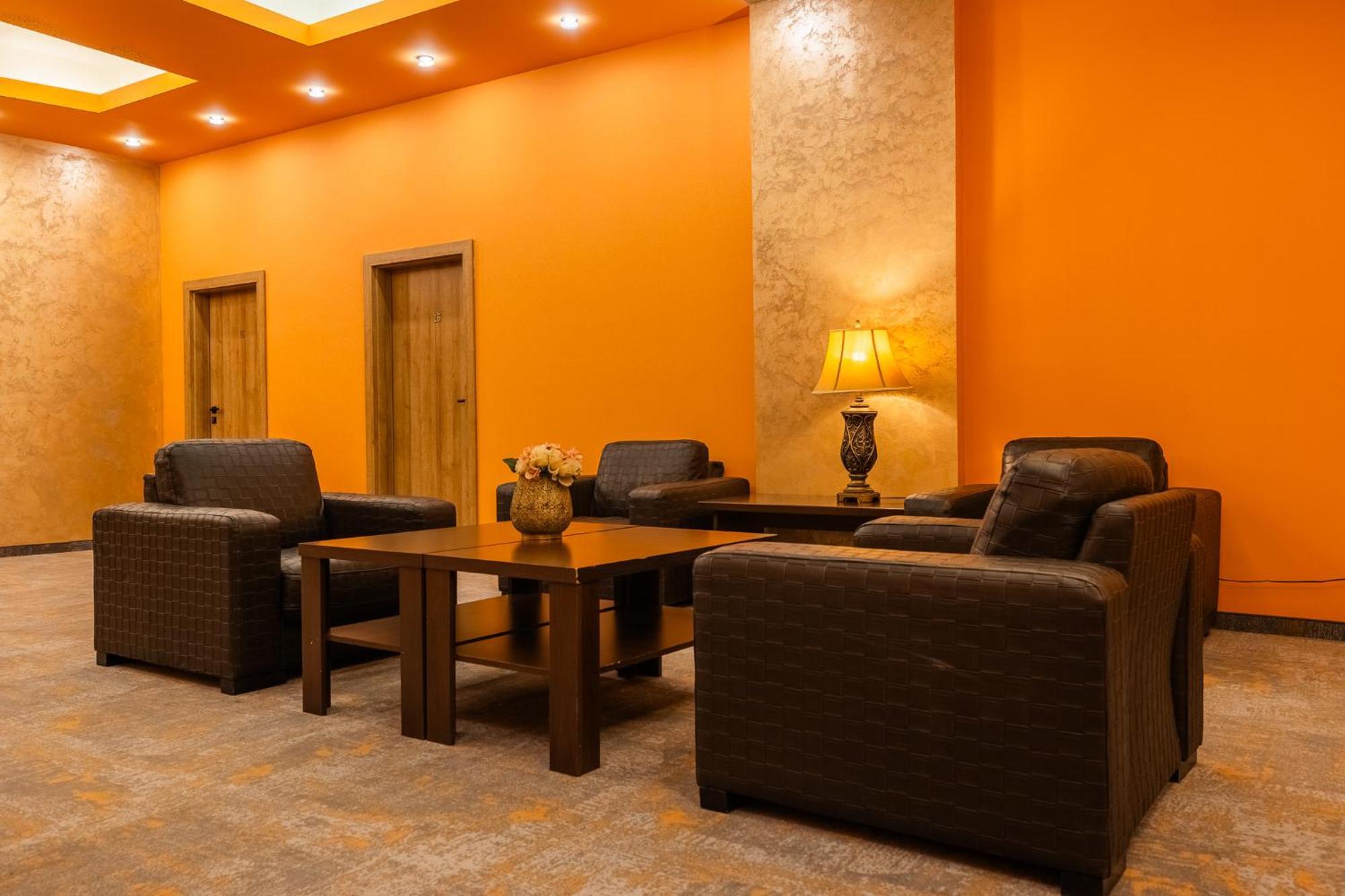Pensiunea Floarea Soarelui Brasov Ngoại thất bức ảnh